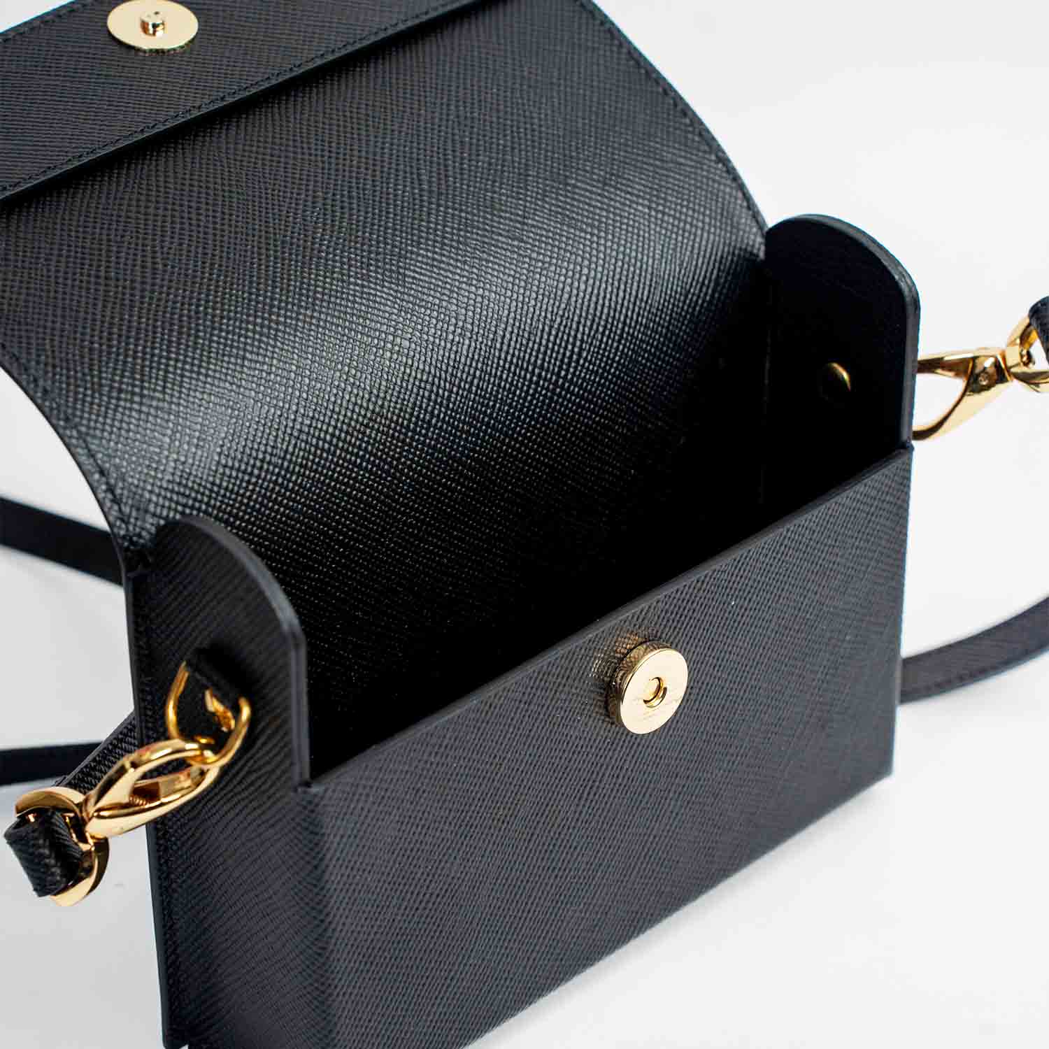 MADAMA – Borsa nera con tracolla