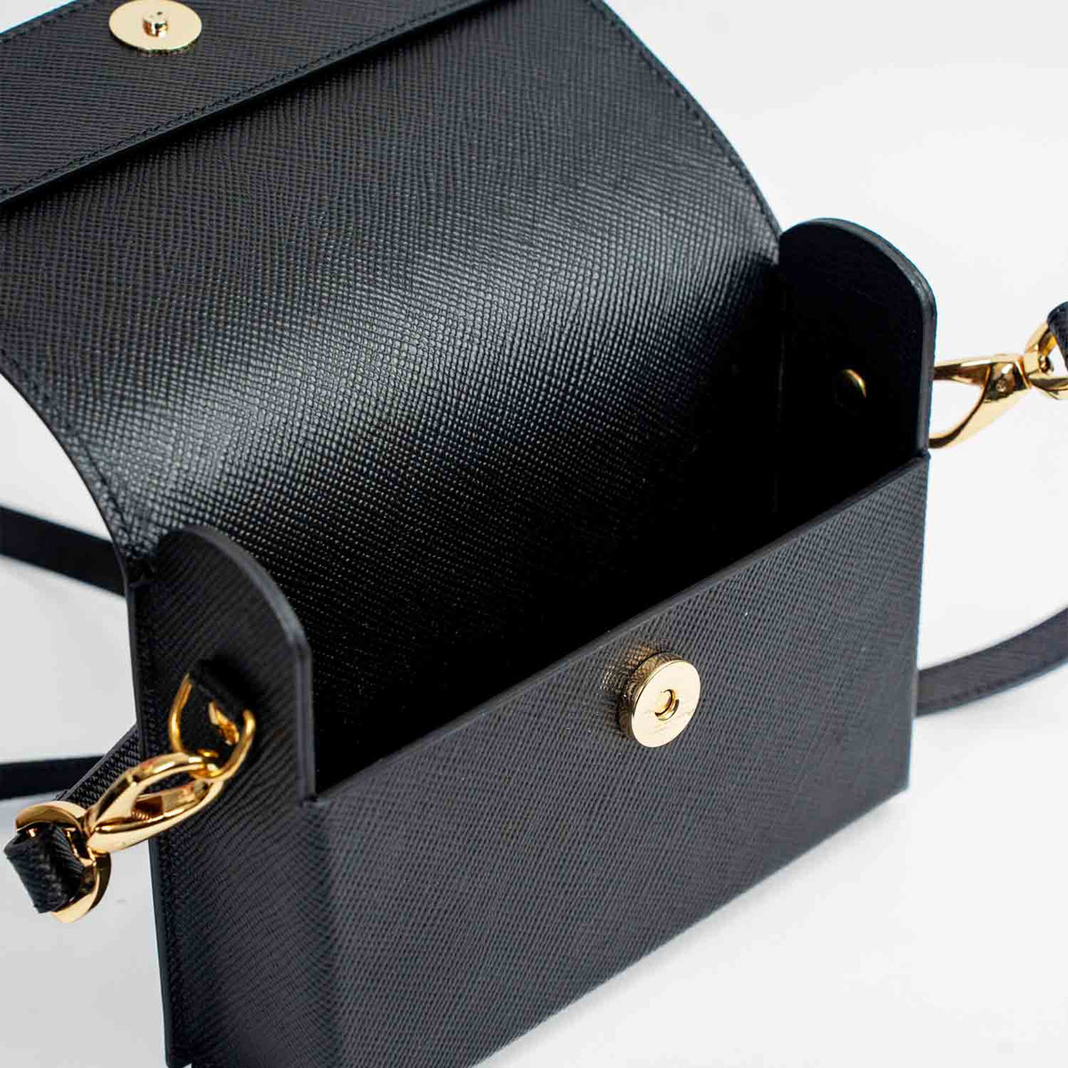 MADAMA – Borsa nera con tracolla
