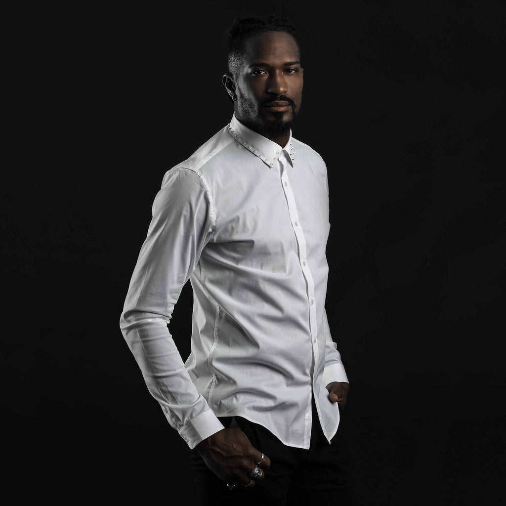 SCALA - Camicia bianca con borchie bianche